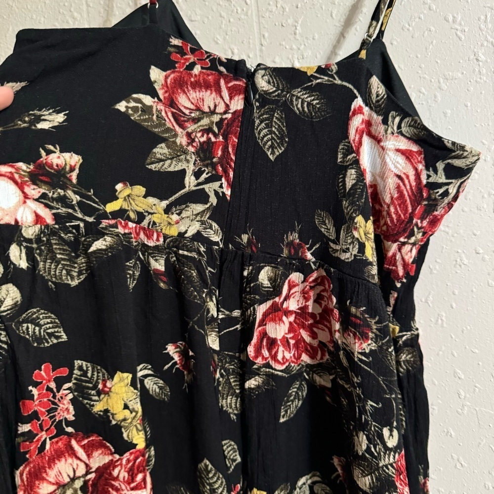 TIMING FLORAL DRESS - Picture 7 of 7
